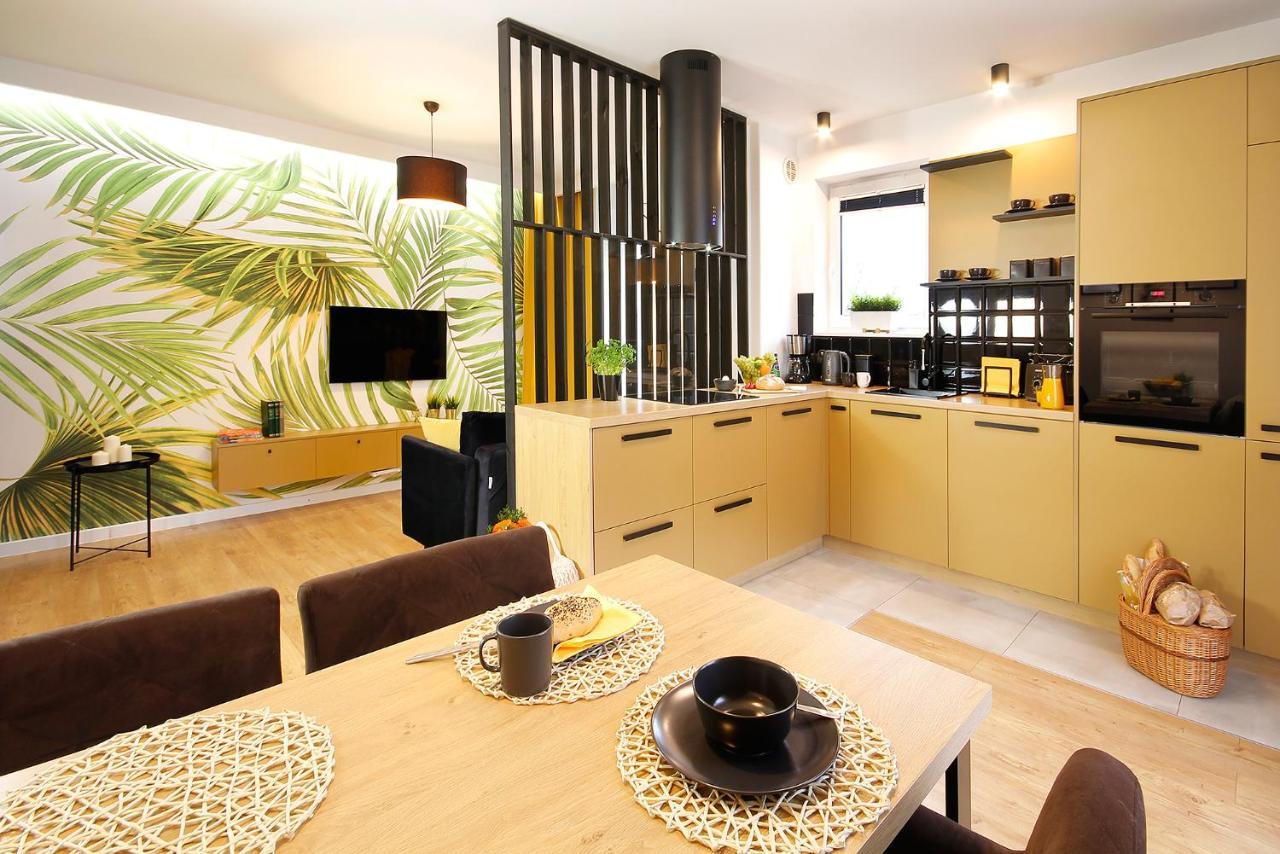 W&K Apartments - Gold Suite - Faktura Vat, Parking Koszalin Exteriör bild