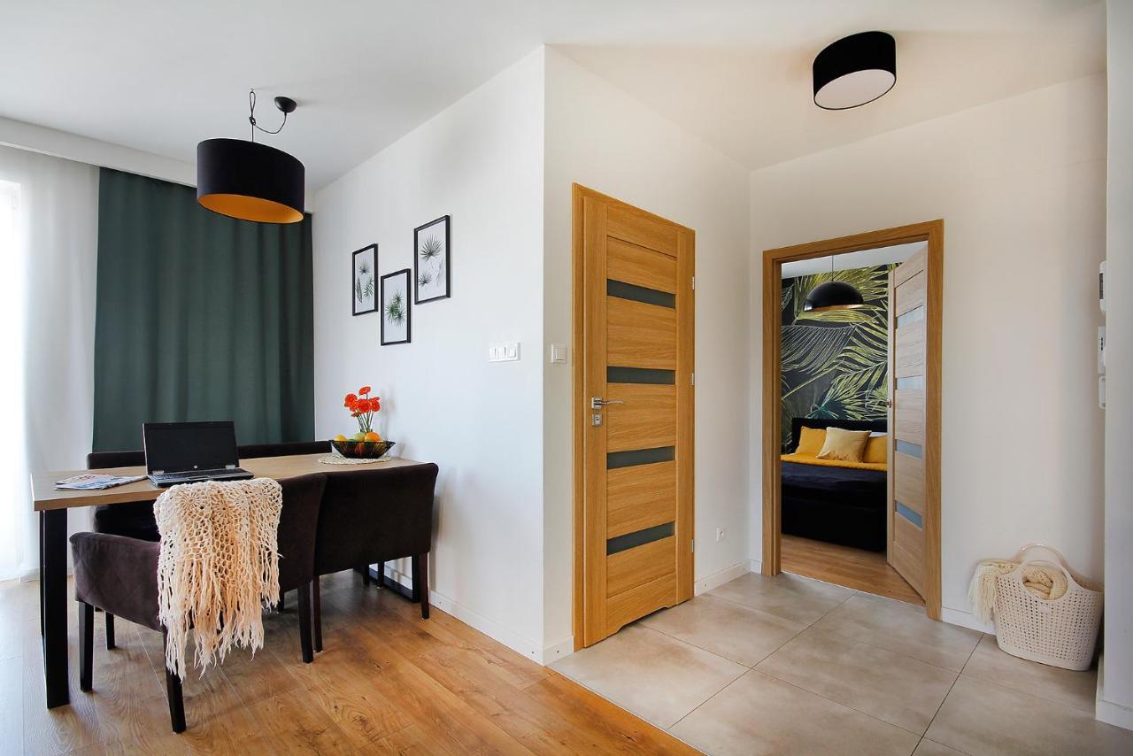 W&K Apartments - Gold Suite - Faktura Vat, Parking Koszalin Exteriör bild